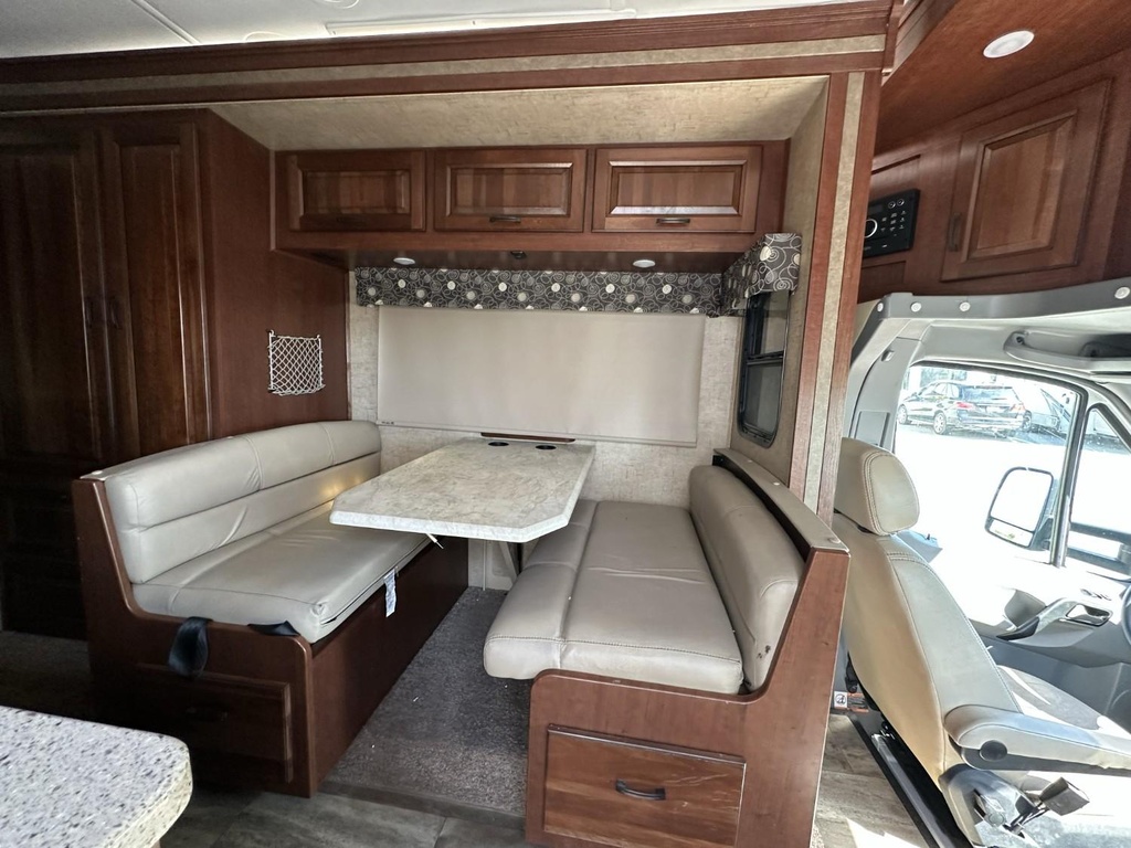 2017_Mercedes1_2401S