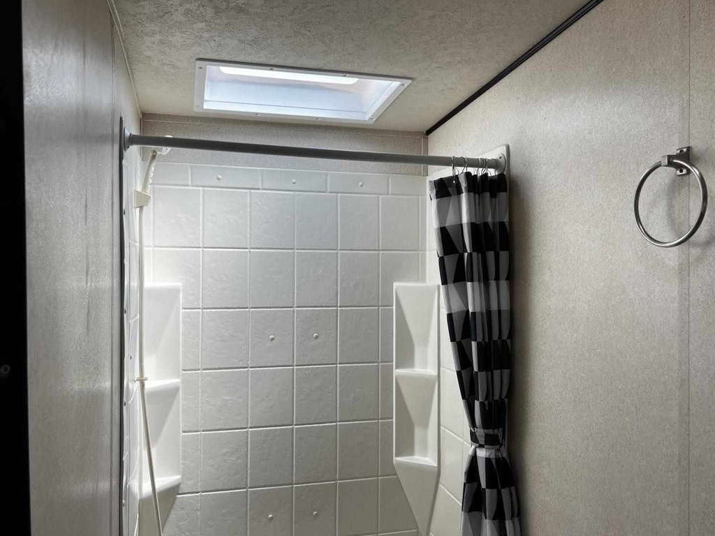 2018 hemisphere 28bhhl