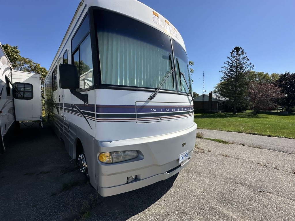 1998 WINNEBAGO chieftain z240